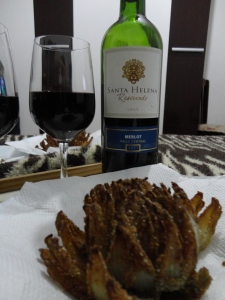 Cebolas Empanadas e Vinho Santa Helena - Merlot